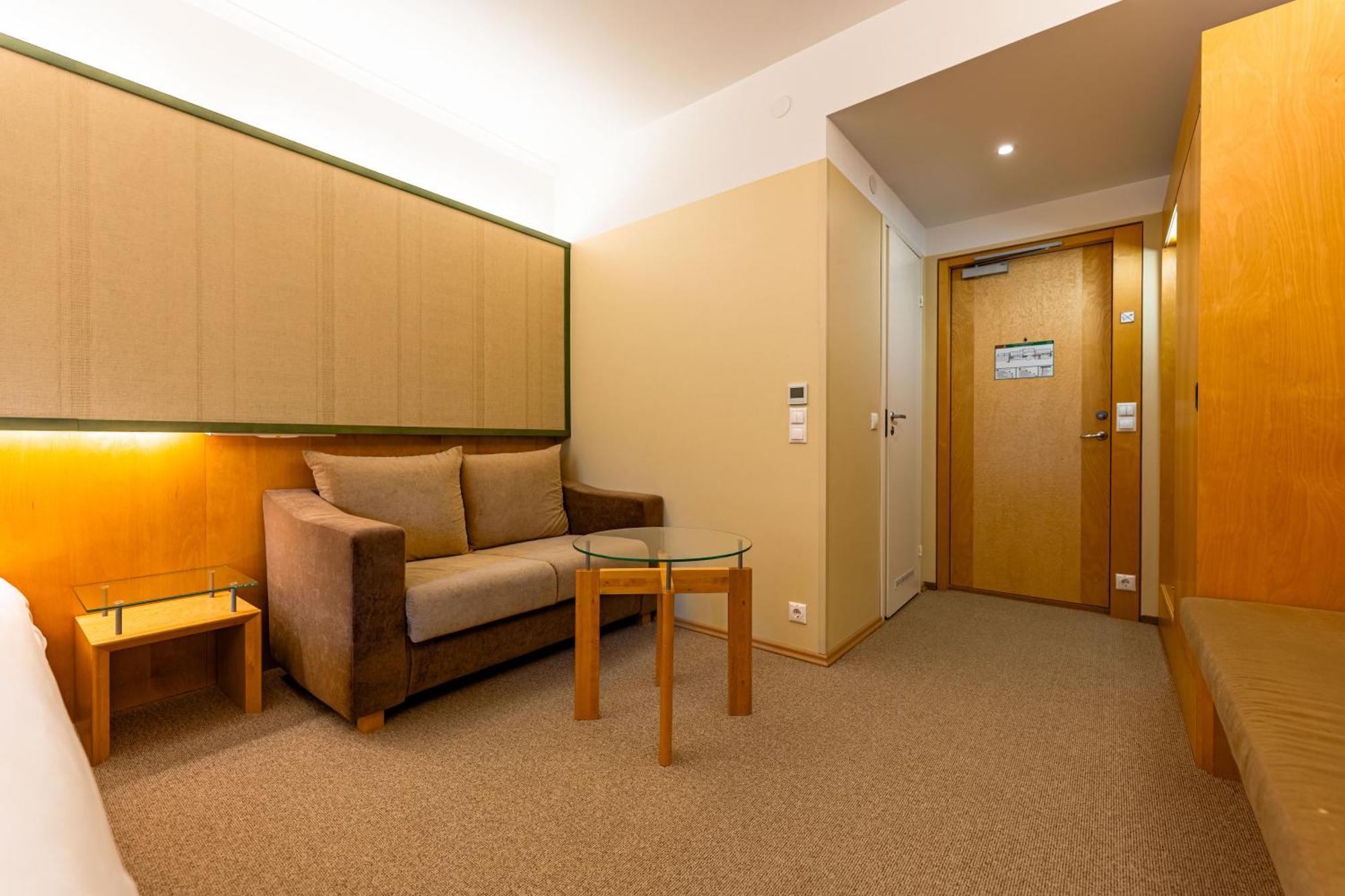 Saaremaa Rannahotell ' Beach Hotel Mändjala Екстериор снимка