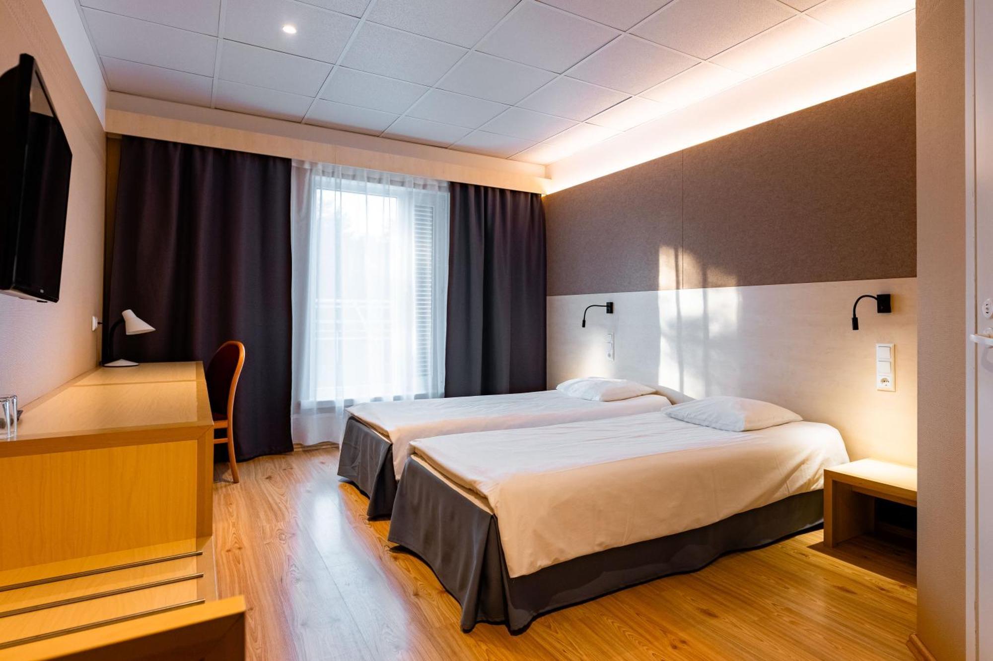 Saaremaa Rannahotell ' Beach Hotel Mändjala Екстериор снимка